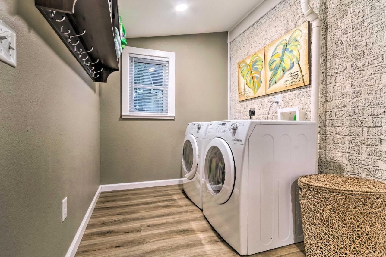 Remodeled Downtown Hot Springs Home With Porch Ngoại thất bức ảnh