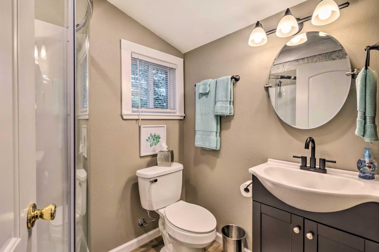 Remodeled Downtown Hot Springs Home With Porch Ngoại thất bức ảnh