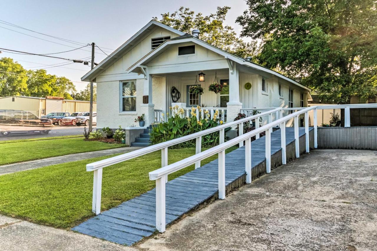 Remodeled Downtown Hot Springs Home With Porch Ngoại thất bức ảnh